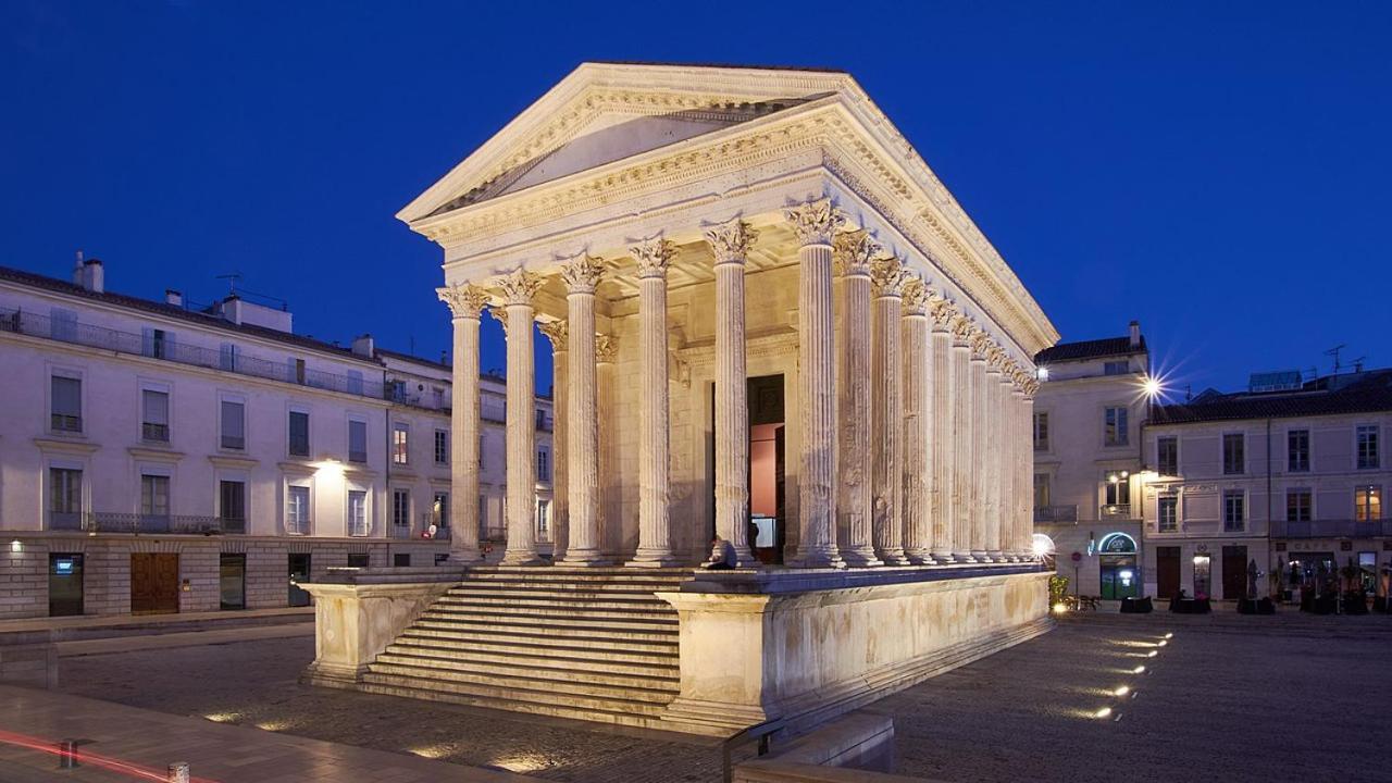 Le Studio D'Auguste- Coeur De Nimes-Chaleureux-Emplacement Ideal Exterior photo